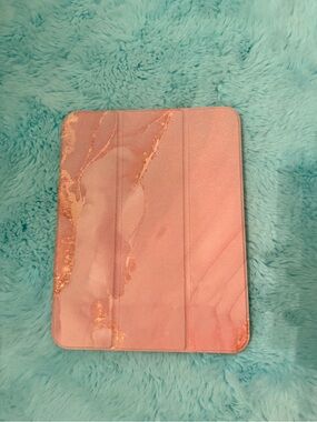 SHEIN Pink Marble Tablet Cover with Gold Veining